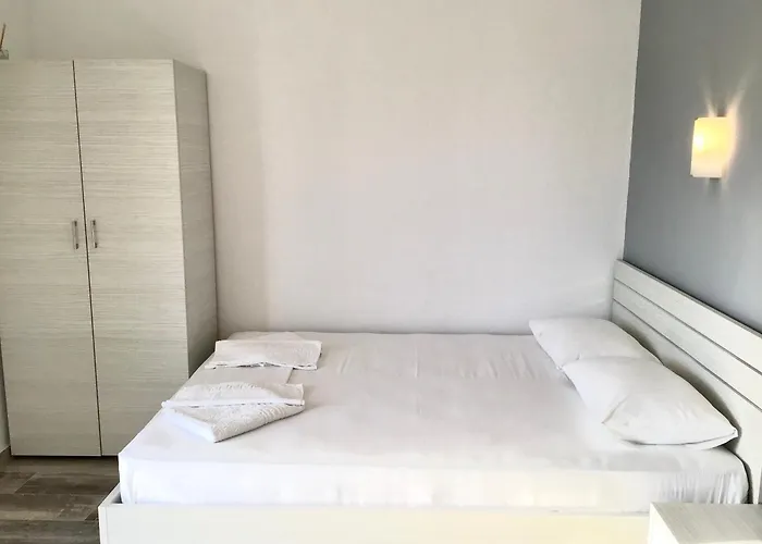 Be Happy Apartments